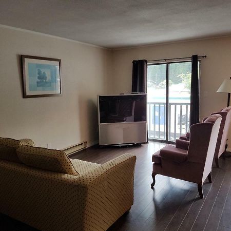 Indoor Comfort In An Outdoor Paradise Sleeps 4- 5 Min To Golf & Ski Apartment Kimberley Exterior photo